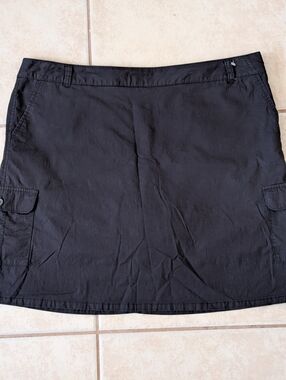Dockers Black Cargo Athletic Skort Size 16